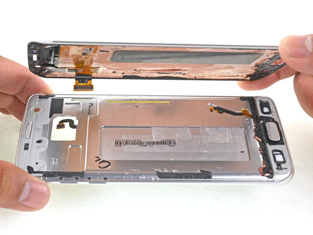 Samsung Galaxy S7 Edge Display Assembly Replacement Removing and replacing the display assembly
