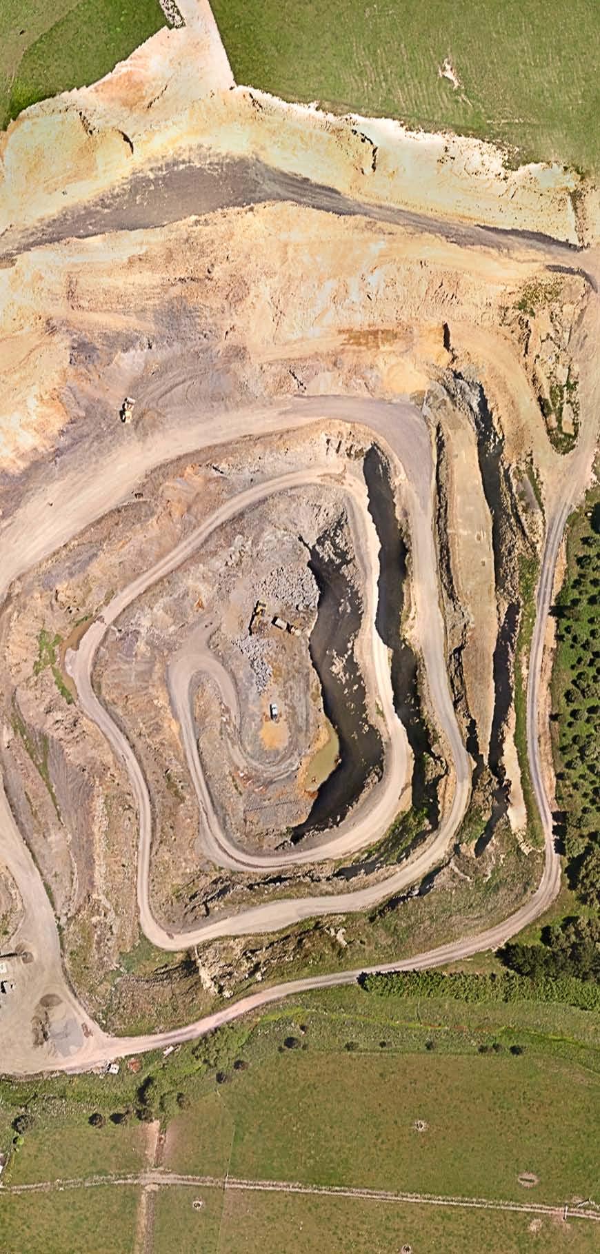 Highly accurate measurements for Mining & Quarrying Highly accurate DEMs produced by Metashape lay the grounds for precise area and volume measurements, both for excavations and piles.