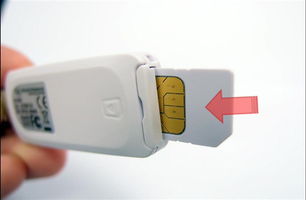 6.0. How to Use the ACR38T-D1 6.1. How to Insert SIM Card Insert SIM card to the SIM card slot.
