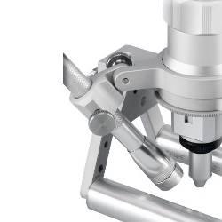 izoom Microscope Adapter for iphone Capture microscopic images using your iphone and the Peak microscope.