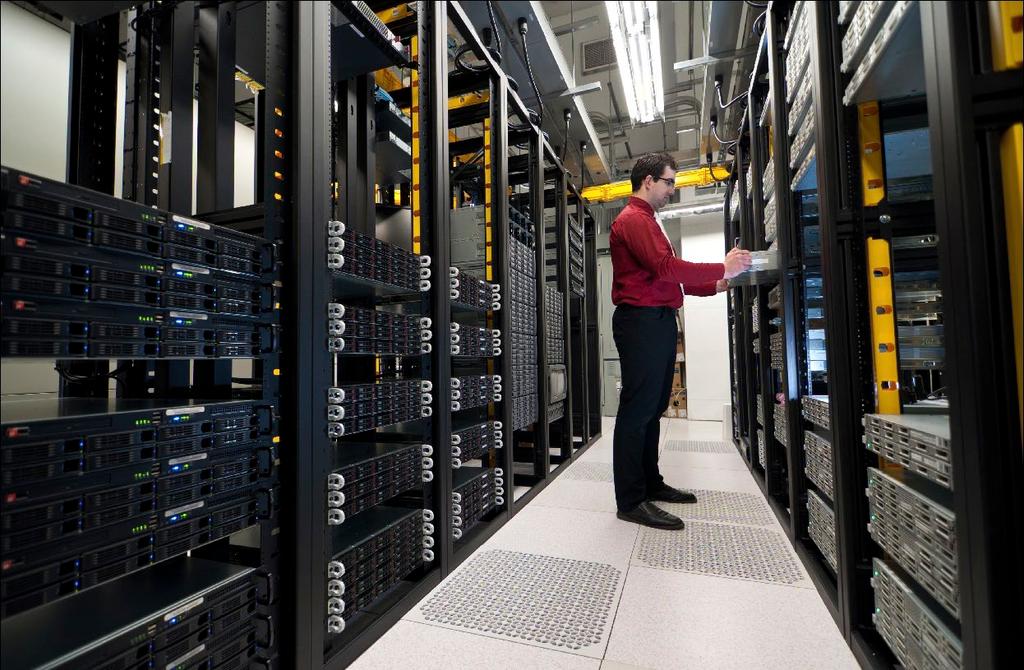 DATA CENTER SOLUTIONS TO SUPPORT GLOBAL ENTERPRISE IT The IT environment is rapidly changing.