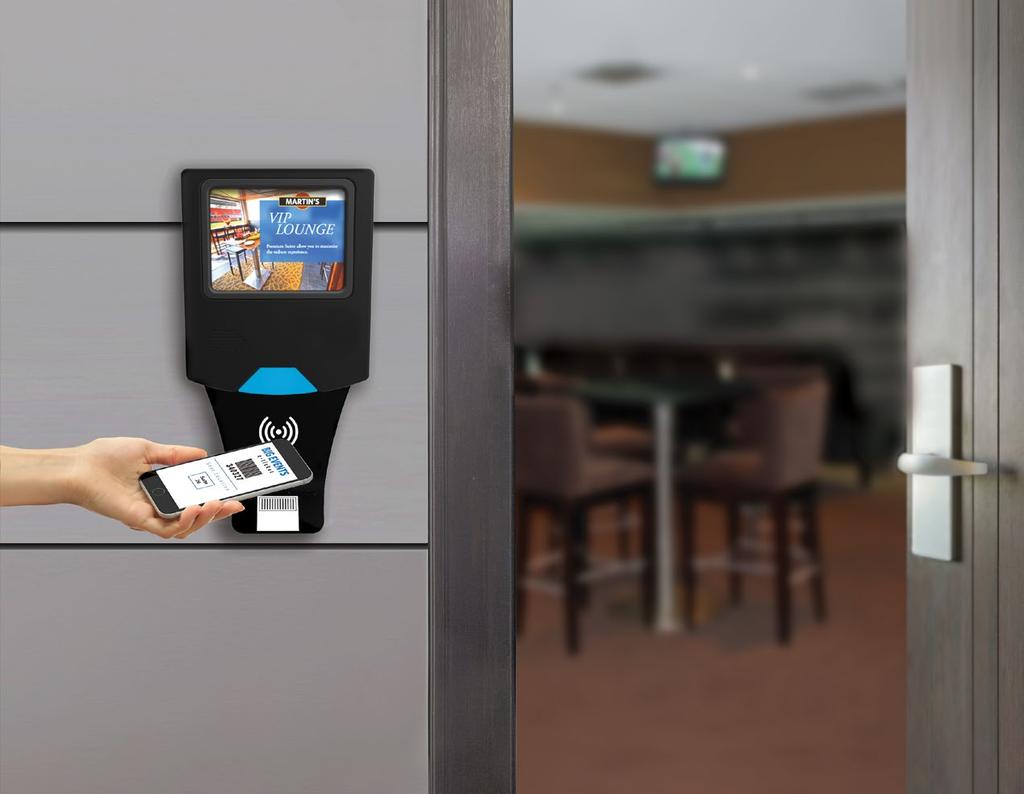 The bright, customizable TFT color screen provides guidance to guests as they self-scan credentials.