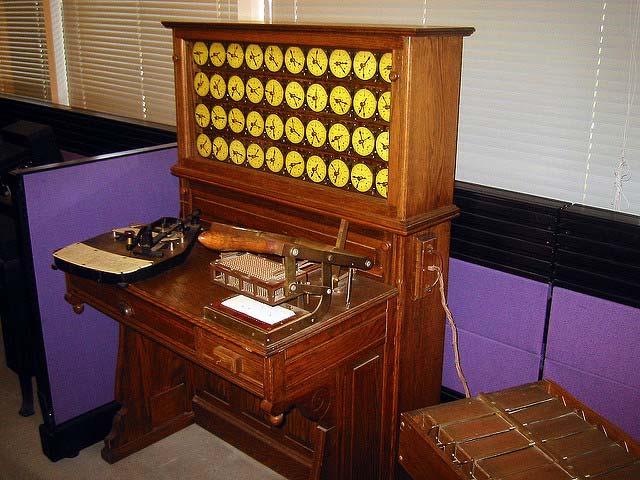Hollerith s Census Machine (1890) USA wants to record all population data of its people (called US Census) At that time, there are about 62 million people Inspired by Jacquard s Loom,