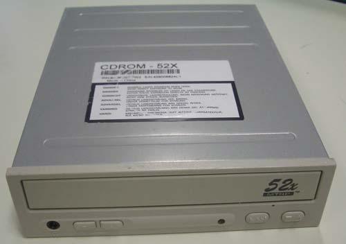 Installation of IDE CDROM / DVD ROM The follow step describe a proper method to install an ATA based optical drive into a