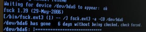 Changing '33 days has gone without being checked' automated fsck filesystem check on Debian Linux Desktops - Reduce FS check waiting on Linux notebooks Author : admin The periodic scheduled file