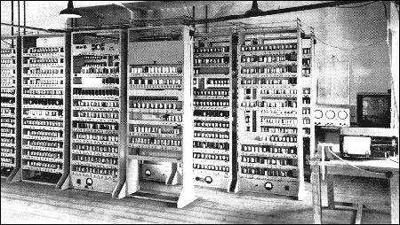 computers Aiken, 1944 ENIAC, 1946 Stored program computers Von Neumann, 1945 EDSAC,