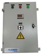 auto-stopmanual A programmable logic controller serving the automation functions An alarm and transformer fault indicator A voltage indicator on the 230 V auxiliary power source A fall-back p o s i t