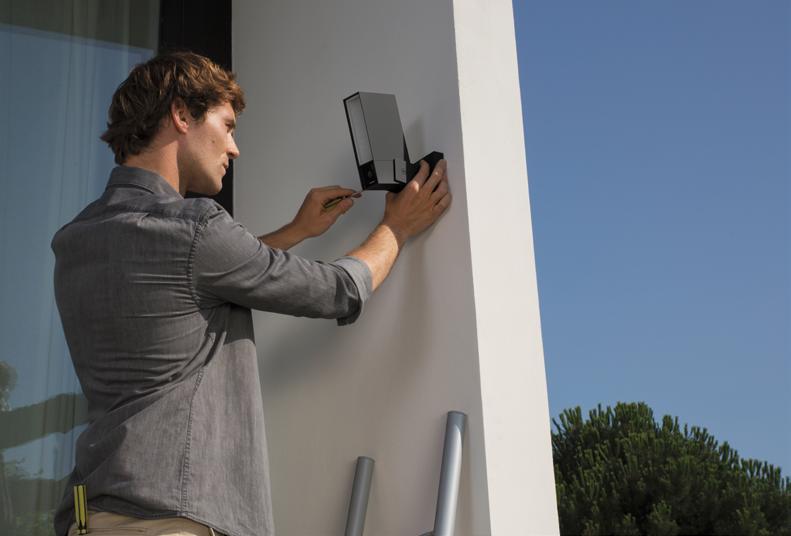 Presence a breakthrough in outdoor home security Netatmo Presence is the first outdoor security camera that detects and reports people, cars and animals.