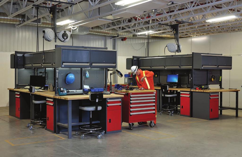 Whether you are installing a workbench for a production or assembly line, or a custom layout for your machine tool workshop, our line of products offers you an impressive selection of accessories