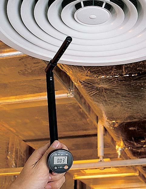 35 Measure air humidity Flexibly and easily testo 605 The humidity measurement stick you can bend; small, compact and accurate.