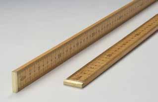 2 measurements Length Ruler Wood. Length: 50 cm, graduated in millimetres and centimetres.