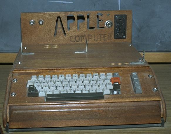 Beginnings of the Apple Computer http://www.digibarn.