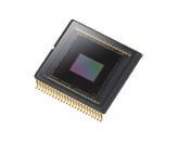 Devices and Recording Methods Exmor CMOS Sensor Cutting Edge Image Sensor Technology Exmor CMOS sensor, which is also used in professional camcorders and high-end D-SLR cameras, is used in the