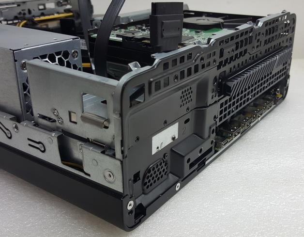 4 Press HDD cage first then push button as shown.