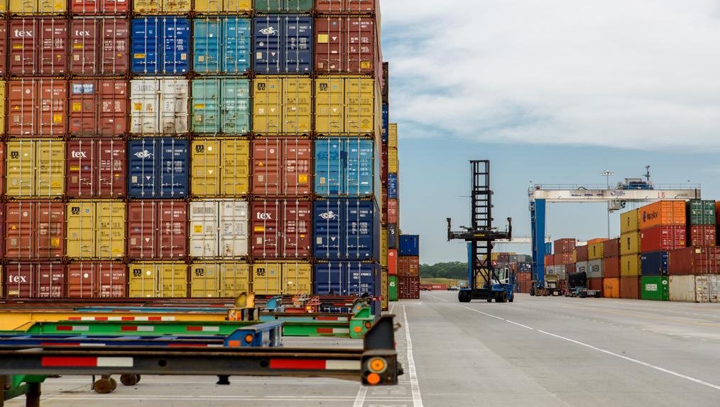 To take full advantage of its competitive position, the Inland Port in Dillon is planned for a location 160 miles North of the Port of Charleston, off Interstate 95 near the North Carolina border.