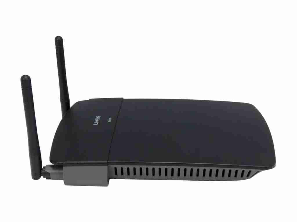 Linksys Cable Router EA6100 Reliable Wireless-AC technology with speeds up to 2.
