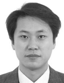 His research interests include computer architecture, virtualization technology, cluster and grid computing, peer-topeer computing, network