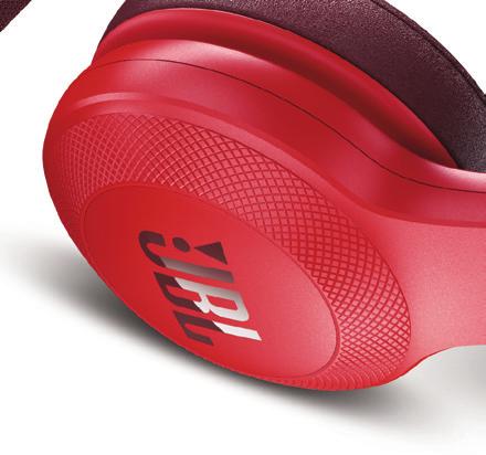 Form-fi tting, comfortable ear cushions ensure your headphones stay put while