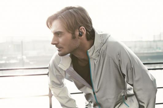 Selected Bluetooth headphones also feature a built-in microphone, letting you take calls and chat hands-free with clear digital sound quality while your smartphone stays in your pocket or bag.