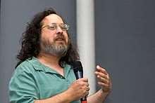 Free Software vs Open Source Free software origins (70-80s ~Stallman) Political goal Software part of free speech free exchange, free modification proprietary software is unethical security, trust