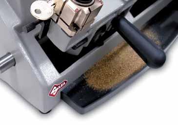 DUO COMBINED FEATURES IN COMPARISON DUO DUO PLUS DUO POWER Rotating, sintered, 4-sided clamps with nickel plating Spring loaded tracer point - - - Single speed cutter