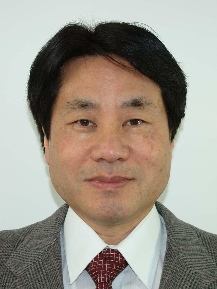 His research interests include parallel and distributed systems, software development tools, and performance evaluation. Kenichi Hagihara received the B.E., M.E., and Ph.D.