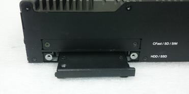 Align the HDD bracket with the entrance of HDD bay.