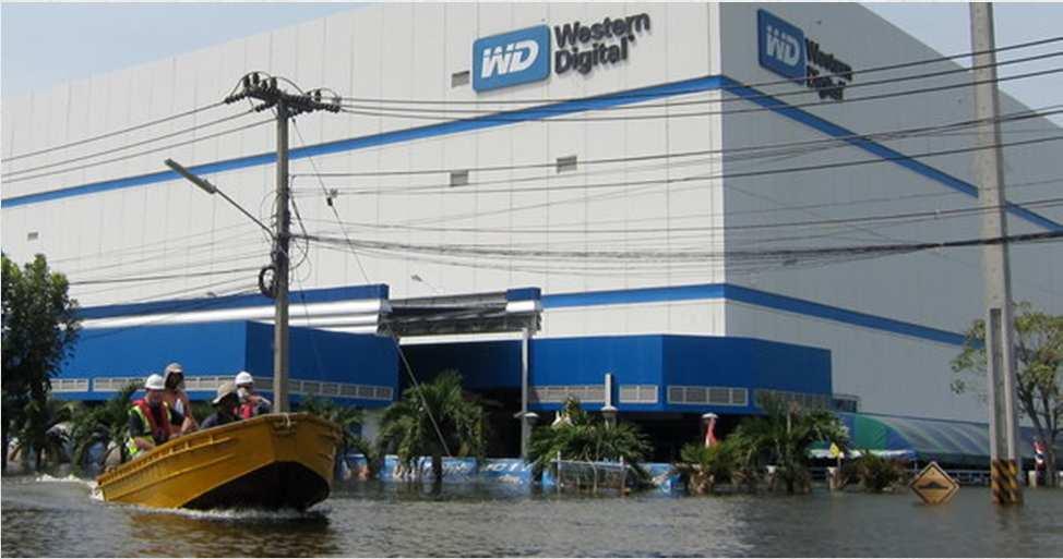 Floods hit, the three largest hard drive manufacturer Western Digital, Seagate, Hitachi factories in Thailand were damaged to