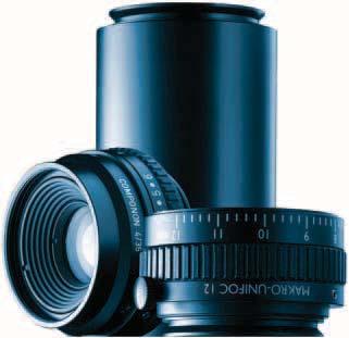 Objects that are further away from the lens are depicted smaller; objects that are closer to the lens are depicted larger: Using a lens appropriate to the respective image evaluation task, the size