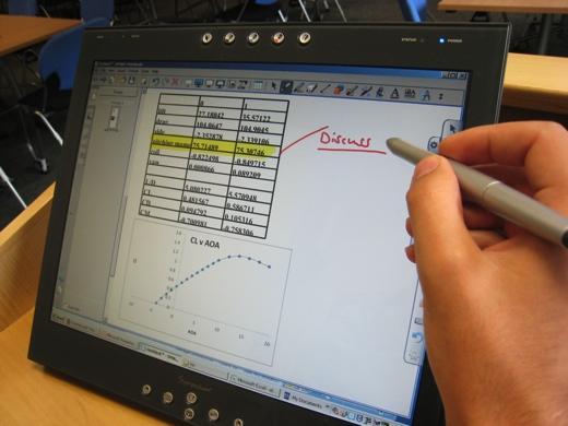 SMART Notebook also includes measuring tools such as a ruler and protractor, which can be used to measure on screen elements.