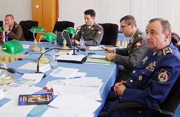 CEFME rokovalo v AOS V Akadémii ozbrojených síl v Liptovskom Mikuláši sa uskutočnilo v dňoch 8. - 10. októbra 2013 zasadnutie členov CEFME (Central European for Military Education).