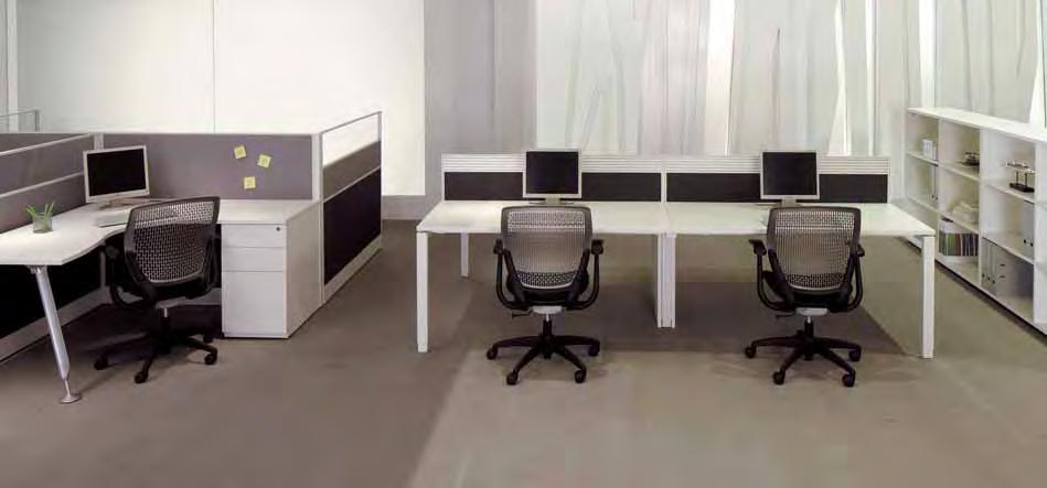 4-person workstations 32mm thick desk hung panels