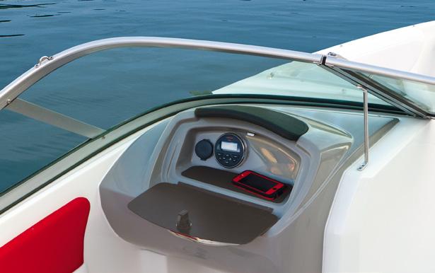 jcontrol. When you choose products from JENSEN Marine, you choose tradition, experience and style.