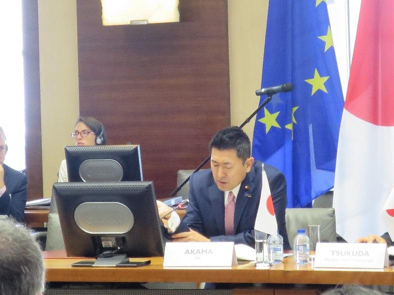 Affairs Kentaro Sonoura participated. Taking the opportunity, Japan and the EU held a meeting on the data economy in parallel with the 19th Annual Meeting of the EU-Japan BRT.