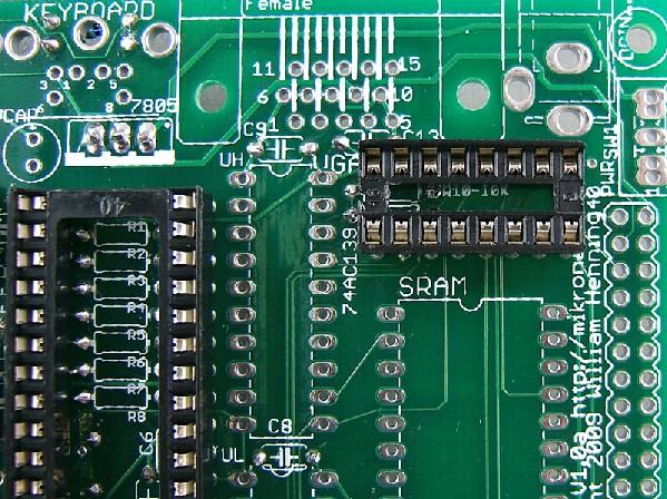 74HC139 Decoder Install 16 pin DIP socket at 74HC139, pin 1 is