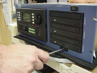 Turn off the DTS-6AD power switch.