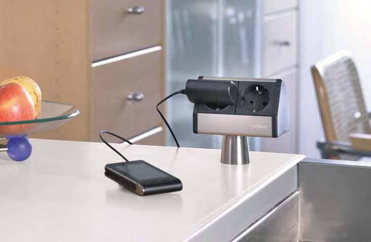 At home in the kitchen. EVOline T-Dock A solid stainless steel pillar raises the EVOline T-Dock up above the work surface.