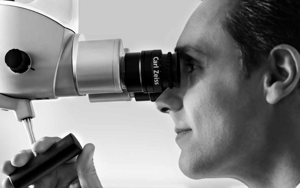 Adjust the focal length during surgery with the Varioskop 100 Enhanced visibility Apochromatic ZEISS optics and coaxially aligned
