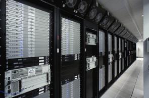 test bed 24-nodes Apple Xserve cluster, generously offered by Italian Defence
