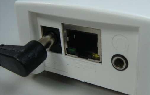 B. Hardware Installation i. Connect power adaptor ii. Connect Ethernet cable iii. iv. Connect IP Camera to PC or Network Set up the network configurations according to the network environment.
