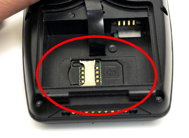 Insert the SIM card into the socket as shown in the diagram on the right of the socket. Figure 13 4.
