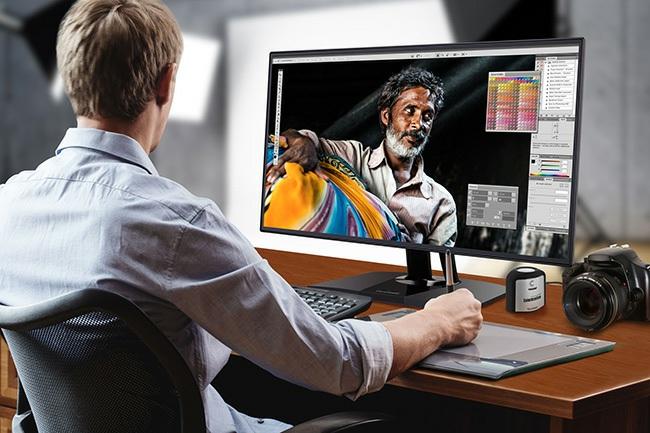 Calibration function Co-developed with colour management experts X-rite, ViewSonic s Colorbration software offers hardware calibration functionality that helps align graphics card