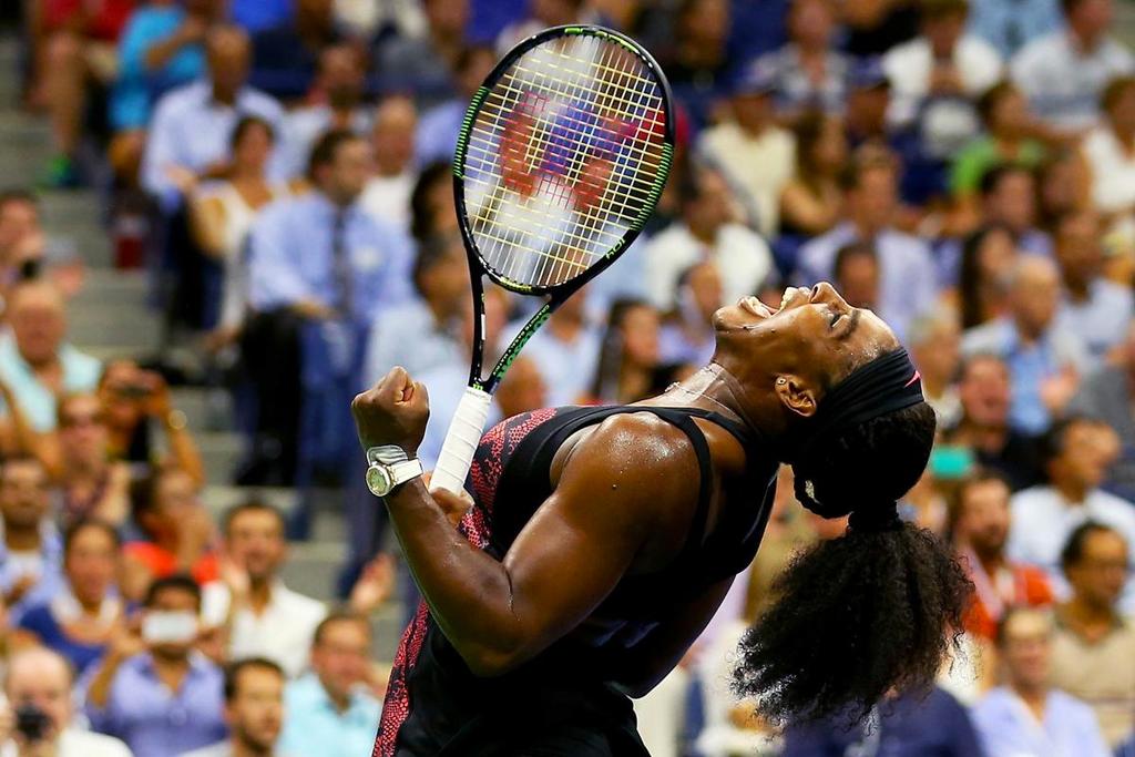Defocus blur Image credit: Mike Stobe/Getty Images for the USTA (link: https://www.