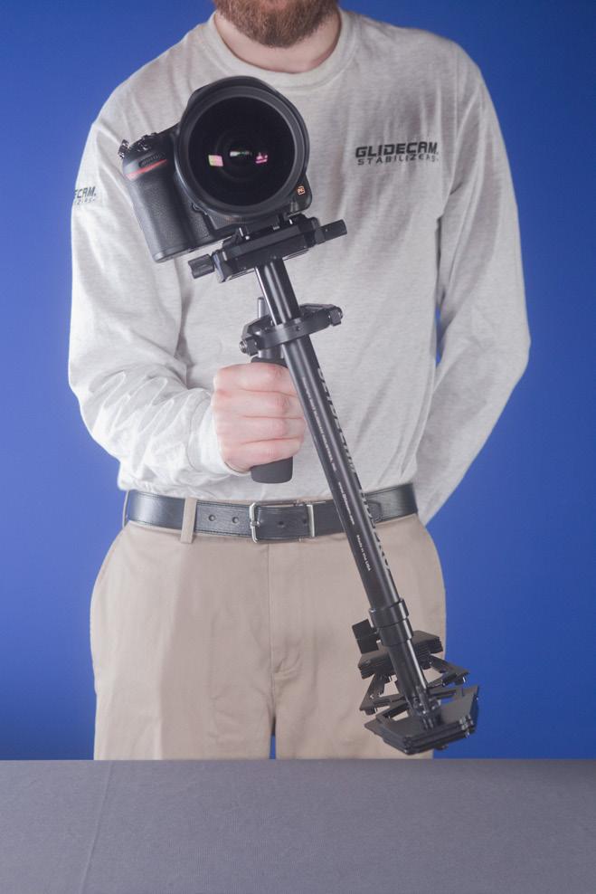 If the Glidecam HD-PRO leans to the left from the operator s point of view (See Figure 40) then move it to the right by turning the side to side ADJUSTMENT KNOB clockwise.