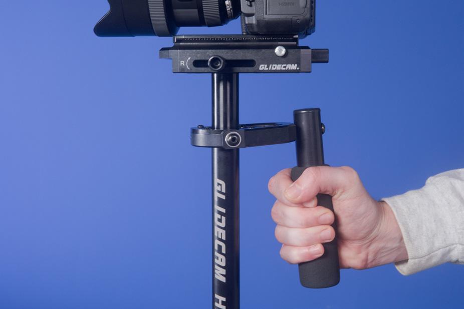 #6 HANDLING YOUR GLIDECAM HD-PRO Before you operate and shoot with your Glidecam HD- PRO, you will need to know how to handle the equipment.