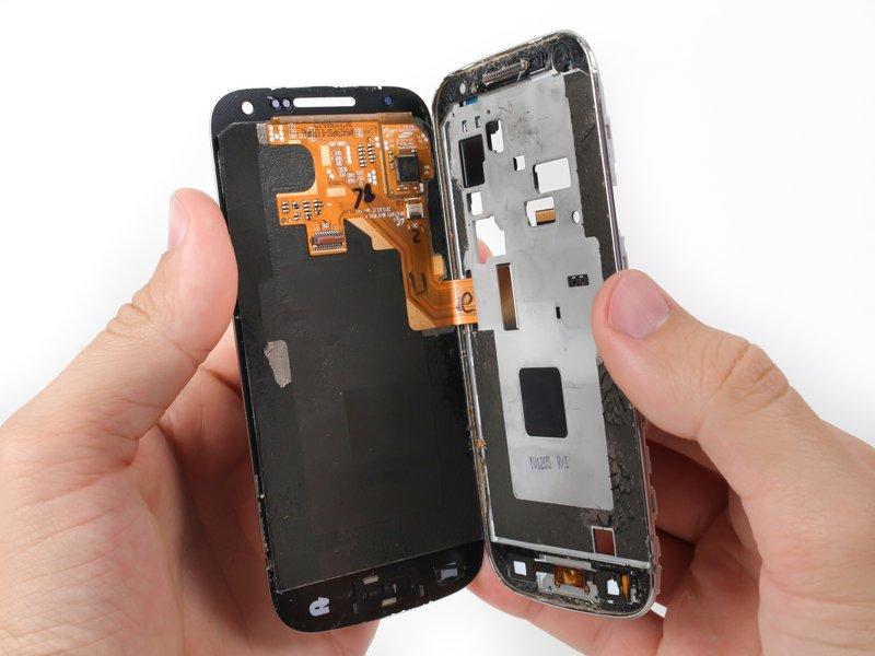 To reassemble your device, follow these instructions in reverse order.