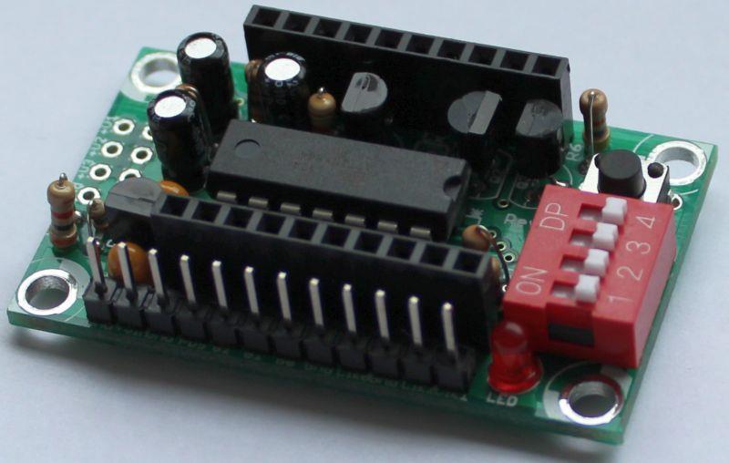 9) Insert IC1, the ATtiny84 microcontroller It is normal for the IC pins to be angled slightly too widely.