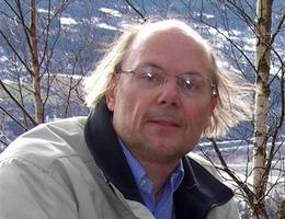 There are only two kinds of programming" languages: those people always [gripe]" about and those nobody uses. Bjarne Stroustrup Our approach. Minimal subset of Java.