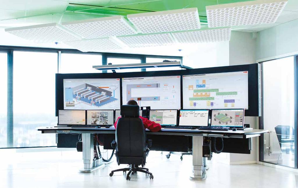 Collaborative control for data centers Single window collaboration and efficiency 7 A single window on the world Whether ABB s industrial workstation - the Extended Operator Workplace (EOW) - or a