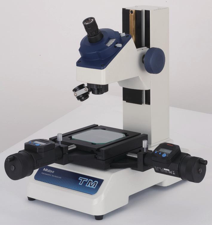 10 Toolmakers Microscopes TM-505B & TM-1005B Angle measurement is performed easily by turning the angle scale disc to align the cross-hair reticle with the workpiece image.
